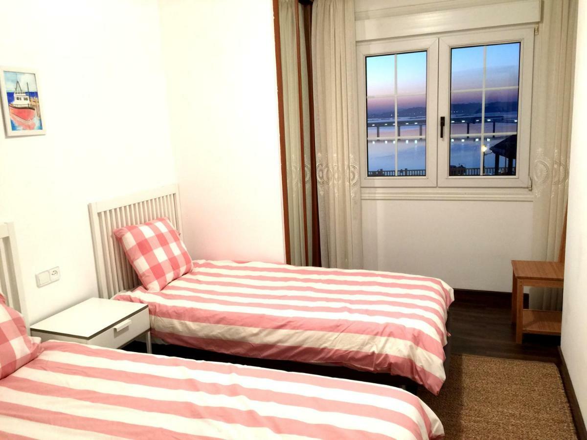 Ferienwohnung Apartamento Vilanova Vilanova de Arousa Exterior foto